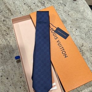 Authentic Tie with tags and box